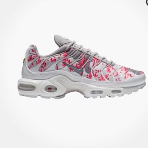 Nike Womens Air Max Plus